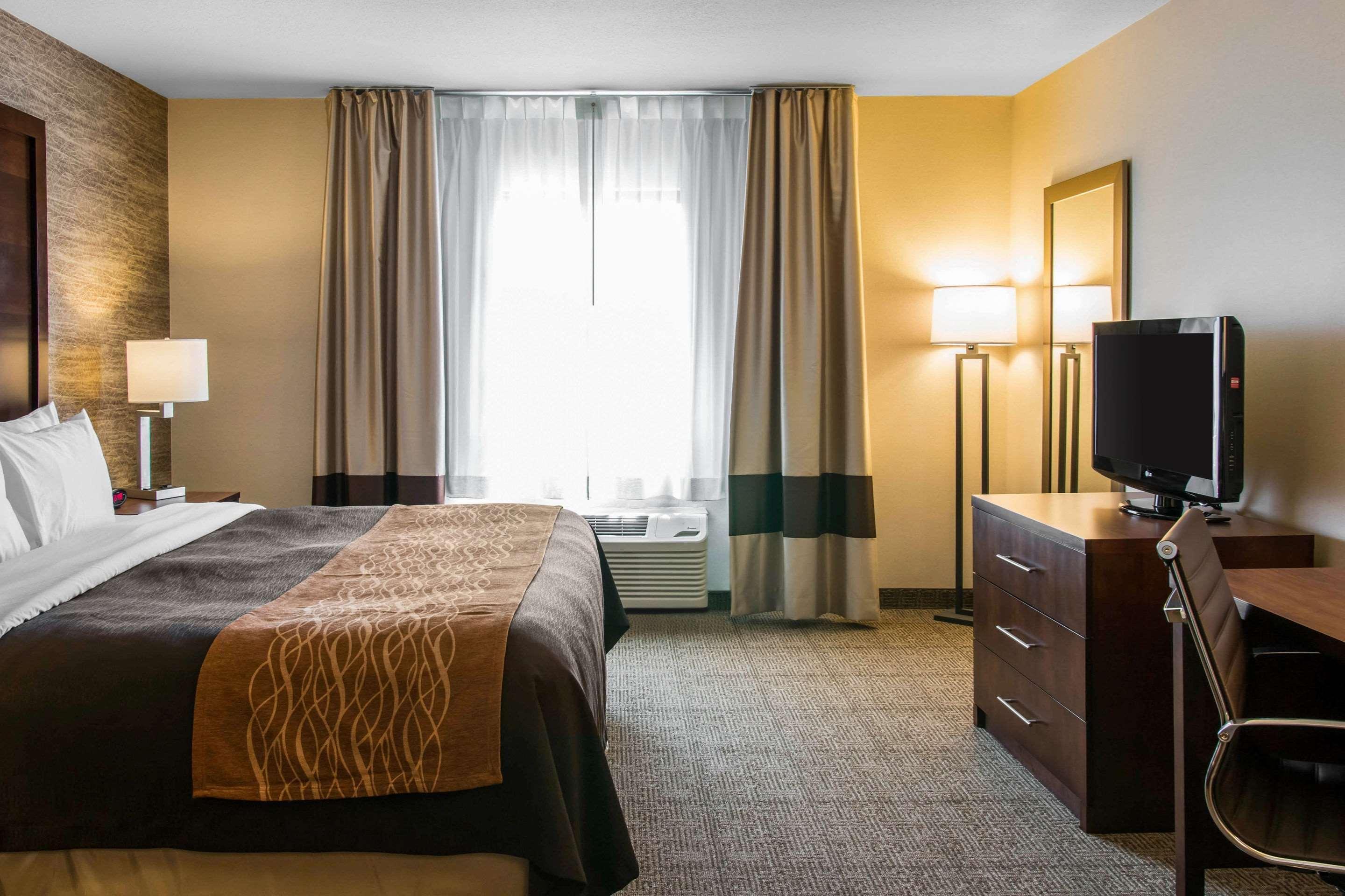 Comfort Inn Ludington Near Us-10 Exteriér fotografie