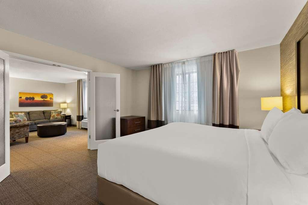 Comfort Inn Ludington Near Us-10 Pokoj fotografie