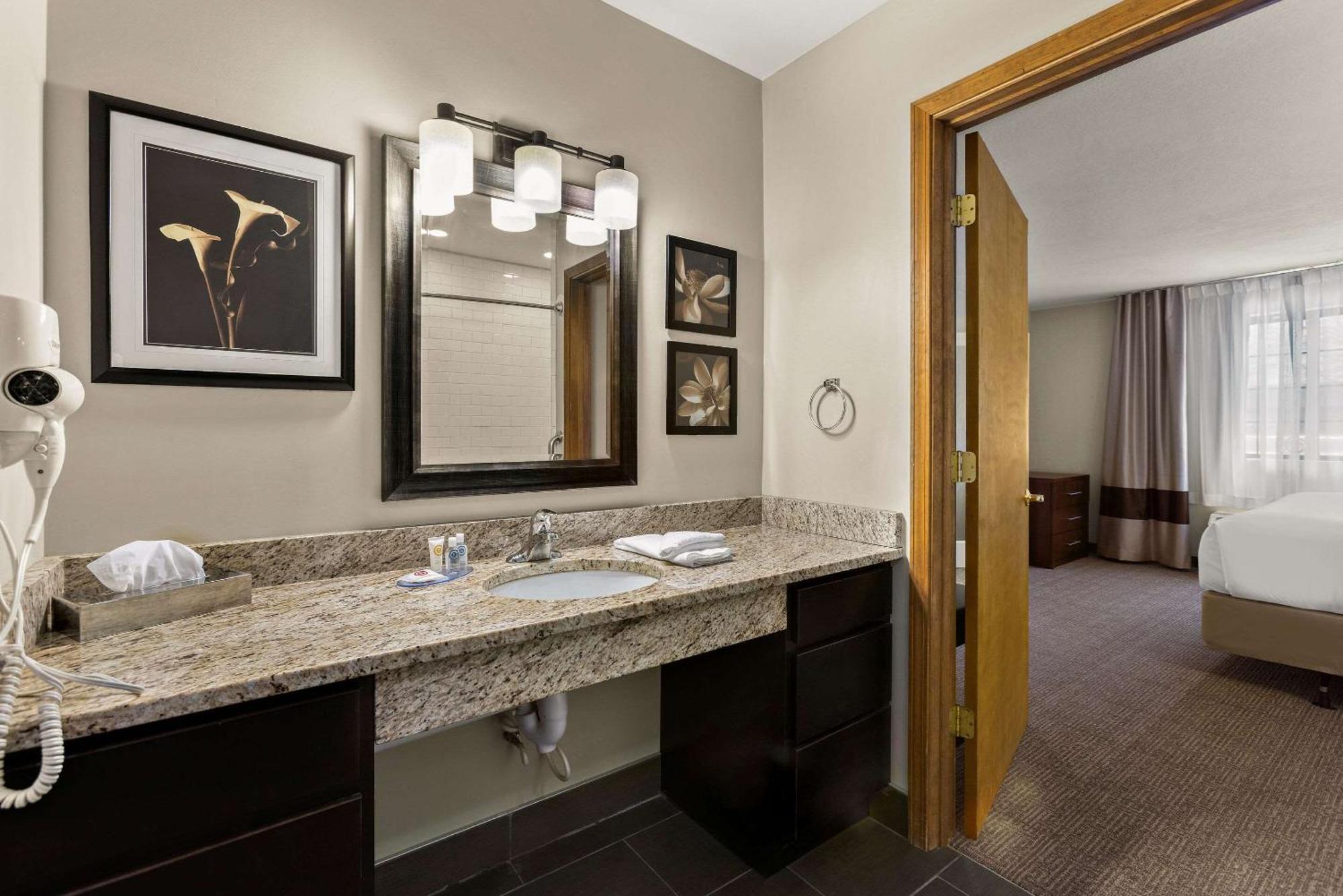 Comfort Inn Ludington Near Us-10 Exteriér fotografie
