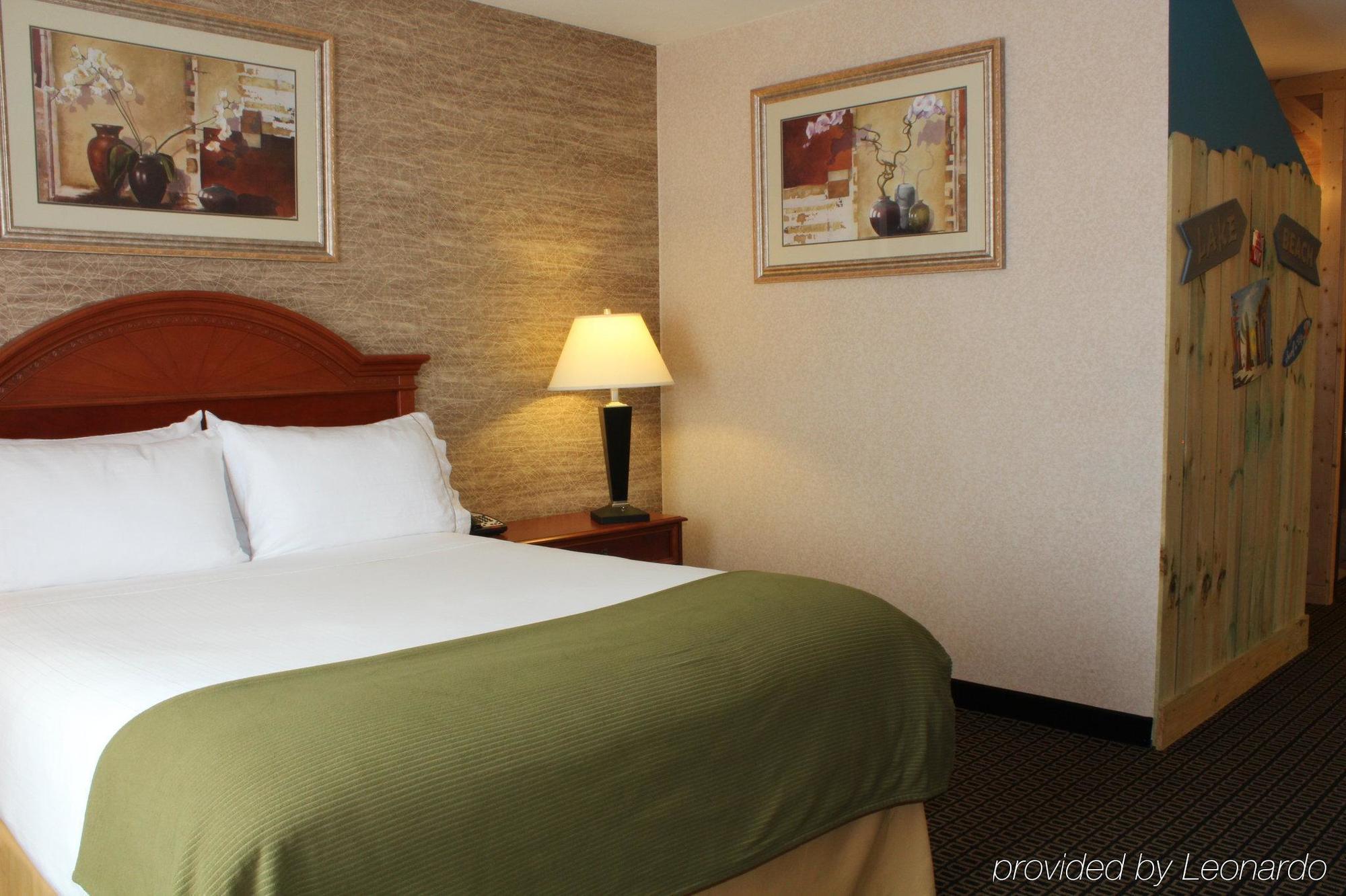 Comfort Inn Ludington Near Us-10 Exteriér fotografie
