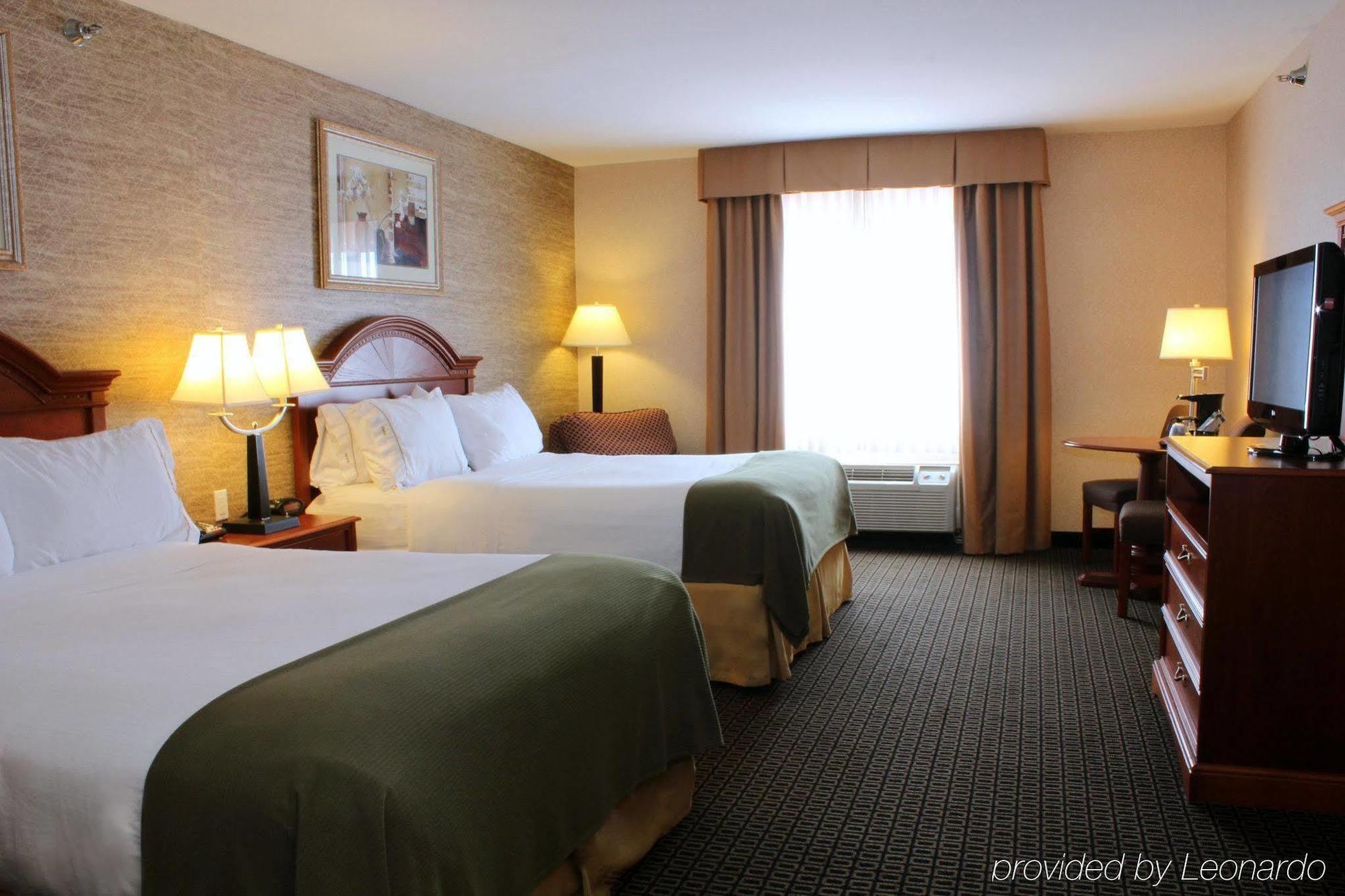 Comfort Inn Ludington Near Us-10 Exteriér fotografie
